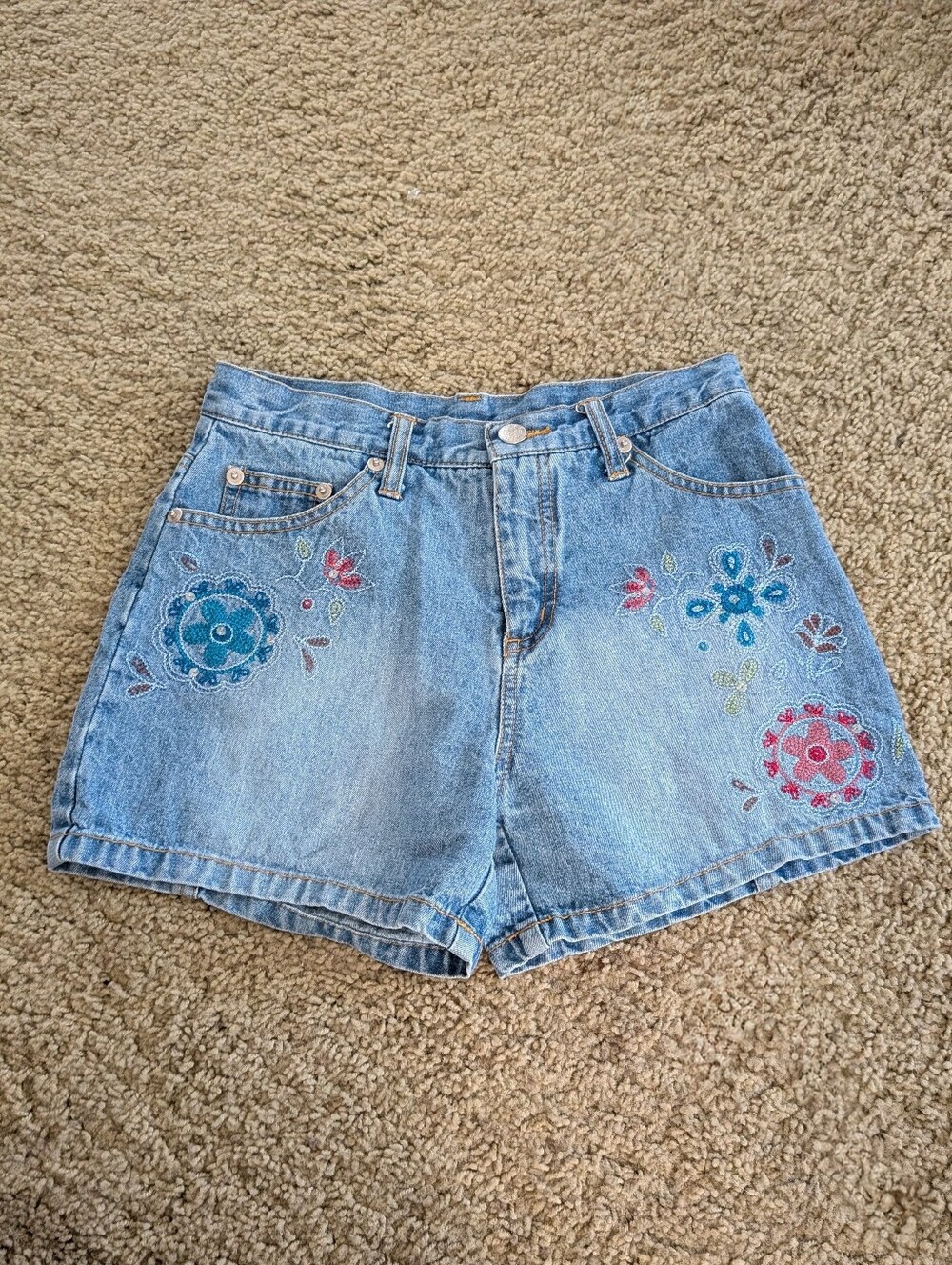 2000's Lizzy McGuire Girls Light Blue Embroidered Denim Shorts